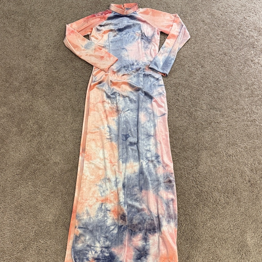 Tie-Dye Long Sleeve Ao Dai in Pink and Blue